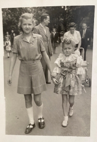 In Prague with her sister in 1947 