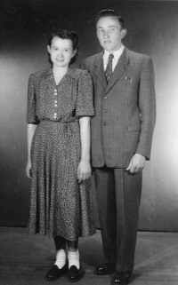 Together with her husband Petr Jelínek from Sv. Helena, early 1950s