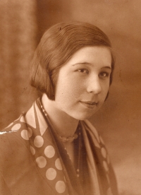 Witness's mother, Markéta Trefonská, 1932