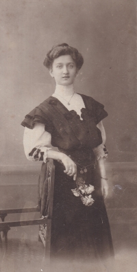 Marie Matějka, widow of her uncle Rudolf, 1914