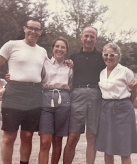 From left Mel, Vera, and her parents, Glen Cove Long Island, 1965