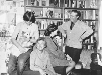 Eva Jiřičná with her brother Josef and their parents, 1960s