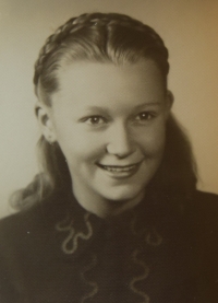 Jaroslava Novotná, 1942