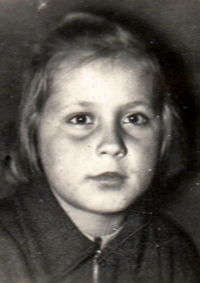 Desetiletá Miloslava Mráčková