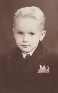 Oldřich Řičánek as a young boy, about three years old