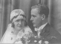 Parents´ wedding photo - Marie and Jaroslav Čurda, 1929