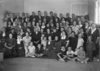 Unity of the Brethren Baptists Kroměříž, preacher Cyril Burget and his daughter Věra in a light dress on his right hand, 1938
