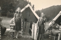 Jana Kaněrová (on the left) at a scout camp in 1947
