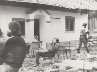 Setkání na chalupě u Ivana Mejdy Nováčka ve Vrbovcích, 1980