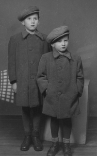 The witness with his brother Ladislav in 1943