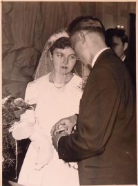 Wedding photograph of  Milan Mátl and Helena Mátlová. 1961