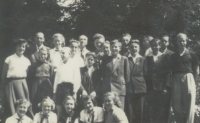 Kunvald Primary School, Zlata Kalousová in the top row, third from the left, 1953