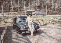 Krystina Hauck and the Opel Manta in which she tried to run away