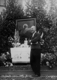 The godfather of son Martin, Pastor Stanislav Gottwald in 1985