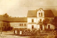 Geisler's house with an inn and concrete plant in Slané, early 1930s
