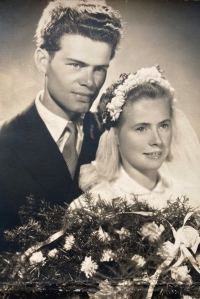 Josef Bezchleba svatba, církevní obřad 1953 