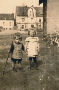 With older sister Hildegarda in Slané, 1941