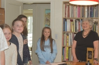 Eva Paddock, 2019, with the students from the educational project Our Neighbors' Stories