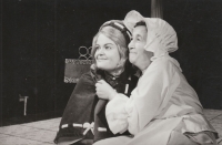 S Trudou Šedovou, která měla za muže bratra Oty Pavla, ve Slováckém divadle ve hře Úklady a láska, 1974