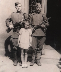 Dagmar with soldiers, May 1945 