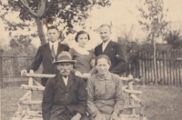 Mother Miloslava Pohnětalová with her parents and brothers Jan and František, mid-1930s