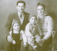 The family of Antonín Ondroušek, Komárno, around 1952 