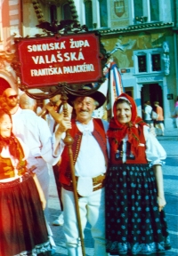 Marta Orolinová’s father Jiří Parduba during a Sokol reunion