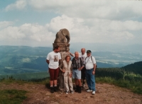 Vladimír Hejtmanský on top of Mount Králický Sněžník with Liselotte Nováková, the last innkeeper of the Liechtenstein mountaintop hiker hostel