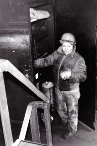 Marie Voznicová at work in a coking plant in Karviná / 1980s