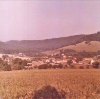 A view of Hodonín from the east. The Chateau; the school (the municipal authority today); the U Franců/Schwarzů pub; and David’s mill are easily visible, 1976