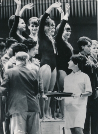 Bohumila Řešátková on the top step, first from left in front, pre-Olympic Games in Mexico, 1967