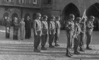Parade of American soldiers in the presence of MP Miroslav Sedlák (ČSSD) in Český Krumlov, 1945-1946