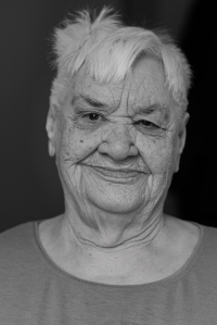 Alžběta Wildová – current photo in black and white, May 2022, in Rokytnica nad Jizerou
