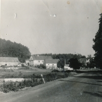 Přemysl Malý, Dvérce u Vroutku farm estate, 1936