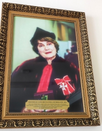 Head of the Wrocław Clinic of Pediatric Hematology Prof. Dr. Janina Bogusławska-Jaworska (1930-2002), who developed a treatment program for the future rehabilitation clinic, is commemorated by a portrait in the building of the Orlik hospital
