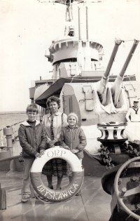 Mother of the witness with grandchildren in Gdynia