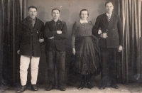 Rodiče pamětnice Anna Beňová a Jan Beňo, svatební foto, 1939