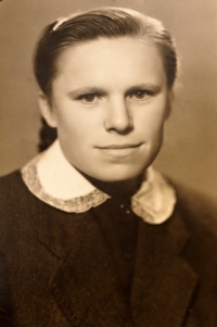 Anna Turoňová, 1950s