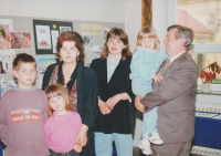 Jaroslav Plíšek with his wife, daughter and grandchildren