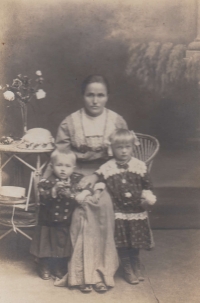 Jiří Spáčilík with his grandmother and sister