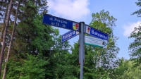 A guidepost Pstrążna and Bukowina