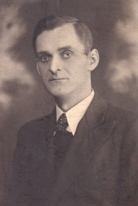 Witness´s father Josef Knapík born in 1901
