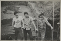 1978, archaeological expedition to the flooded area of the Dniester hydroelectric power station - Andrij Pavlyshyn, far right