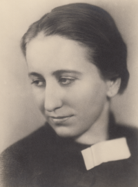 Anna Pojerová, matka Dagmar Halasové 