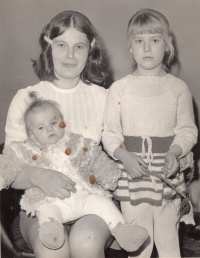 Wife and daughters, Neštěmice, 1973