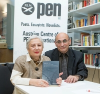S manželem Arifem – prezentace německého vydání jejich knihy, Vídeň, 15. listopadu 2015