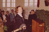 Dagmar Halasová při doktorandských promocích v roce 1981