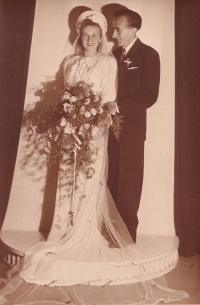 Wedding photo of Jindřiška and Jaroslav Koloc