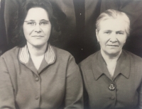 Two former political prisoners - Jarmila Semotamová with her mother Anastázie Šárková, 1969