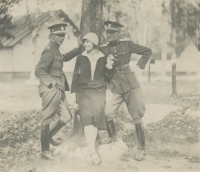 Pozdrav z Košic od Milenky (Marie) a Fráni Aubrechta z 14. října 1926